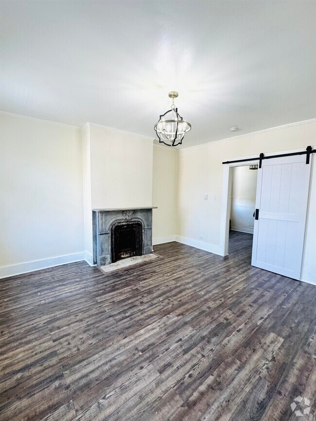 Building Photo - 289 Communipaw Ave Unit 2L Rental