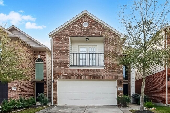 Building Photo - 17115 Amarose Dr