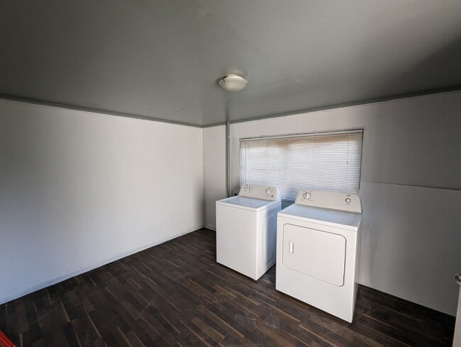 Photo - 615 Bridges Ave S