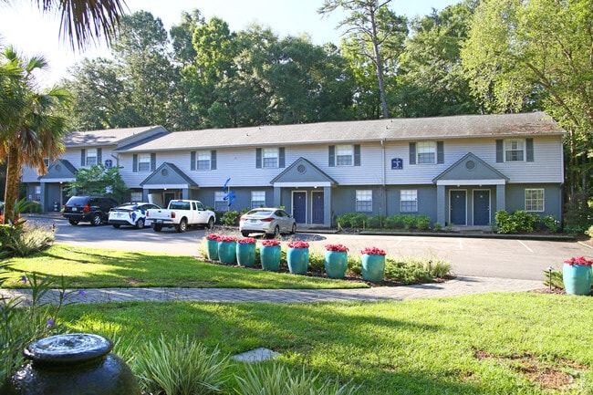 Townhomes at 770