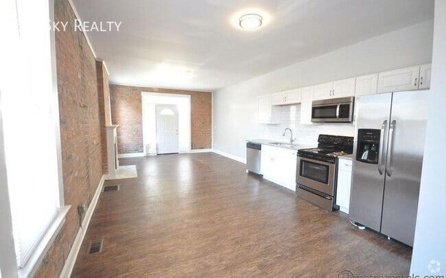 Building Photo - 71 E Gates St Unit 2 Rental