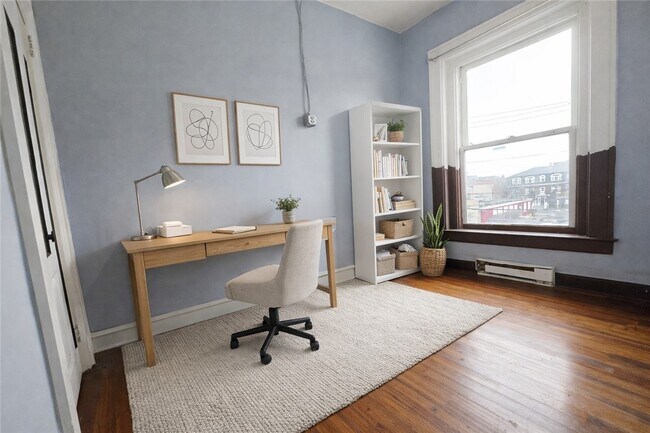 Photo - 134-136-136 Castle St