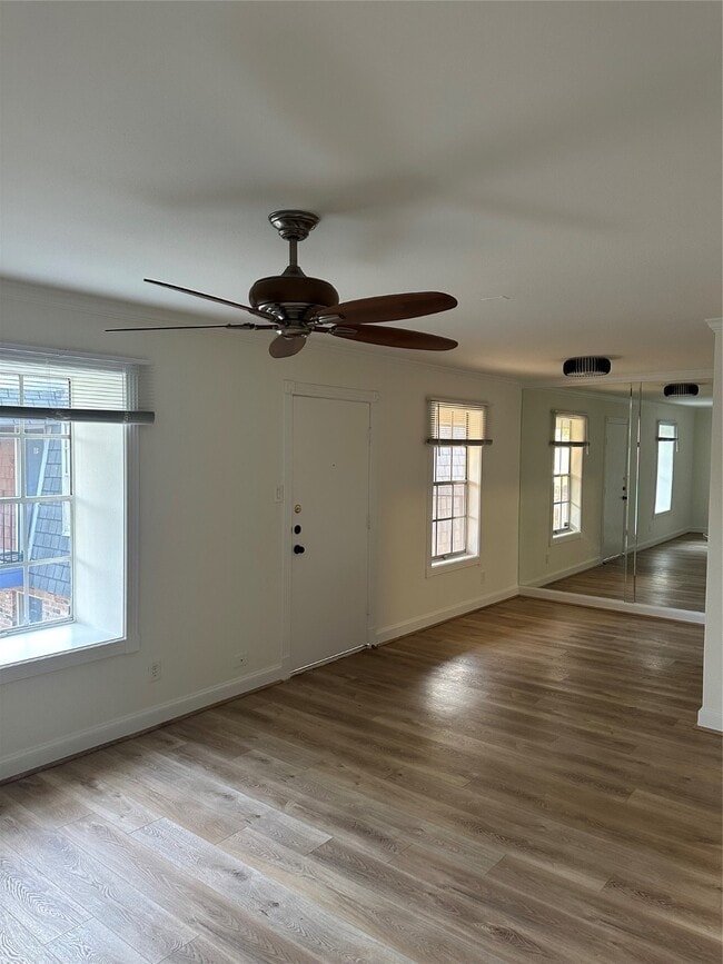 Photo - 9029 Gaylord Dr Unit 128