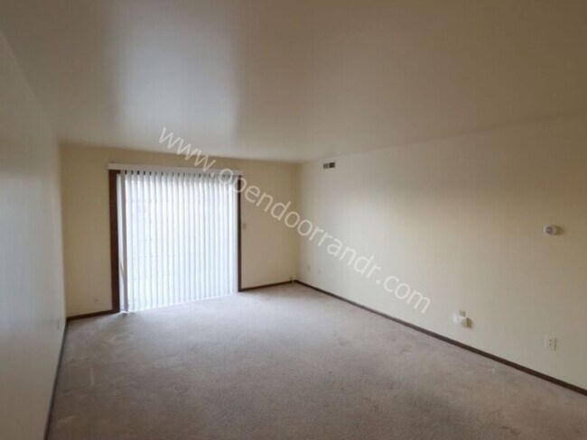 Photo - 1000 Old Brick Rd