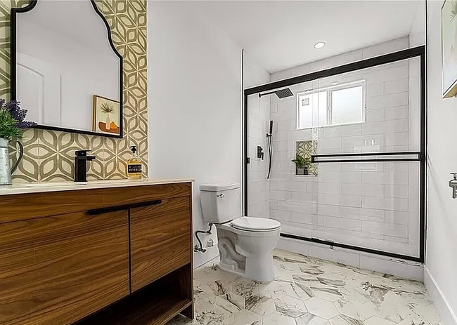 Photo - 8124 Shirley Ave