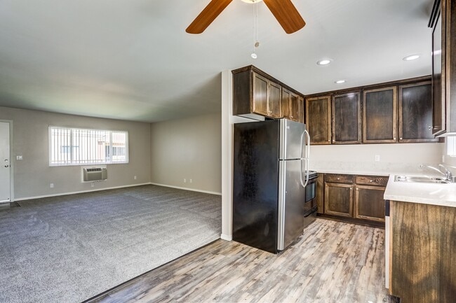 Photo - Town Center Apartments