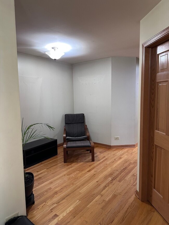 Photo - 2153 Seaver Ln