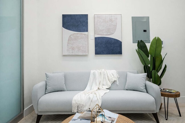 Photo - 317 E 78th St Unit ID1021988P