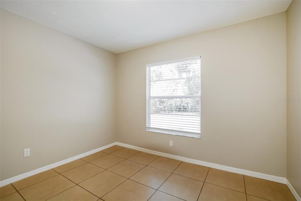 Photo - 964 Old Mail Ln