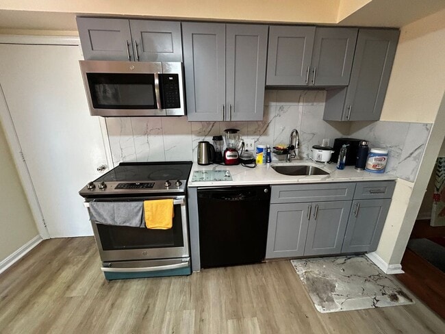 Photo - SPACIOUS SF IN GERMANTOWN ESTATES