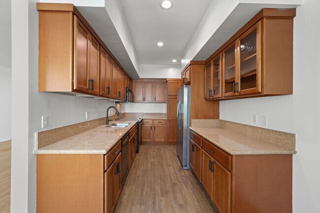 Photo - Gretna Green Harlow by Wiseman