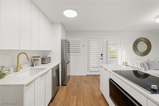 Photo - 175 5th Ave S Unit 204