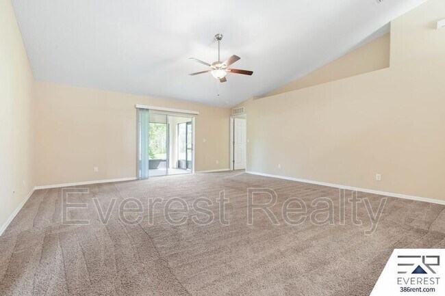 Photo - 15 Firtree Ln