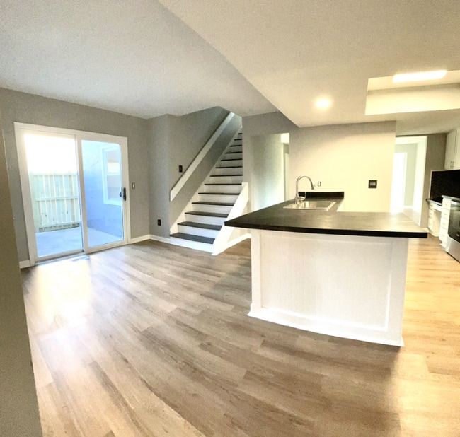 Photo - 1244 Colston Dr