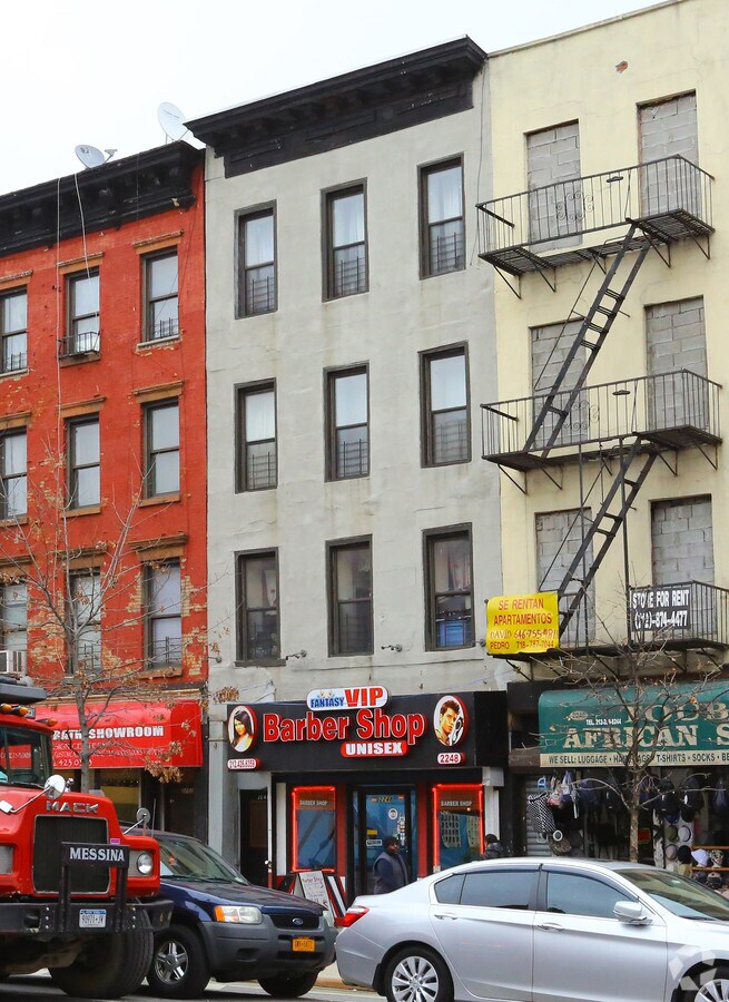 Photo - 2248 2nd Ave