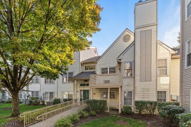 Photo - 11 Evergreen Dr Unit 63