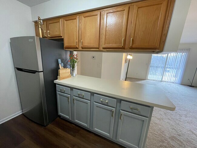 Photo - 2536 Eagles Cir Unit 8