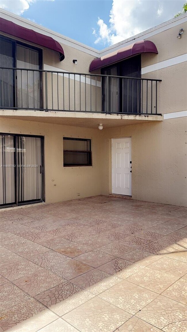 Photo - 3955 Village Dr