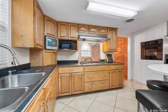 Photo - 3028 NW 2nd Ave