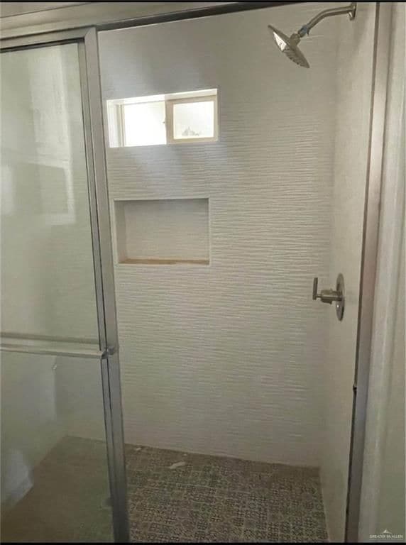 Photo - 213 W Fay St