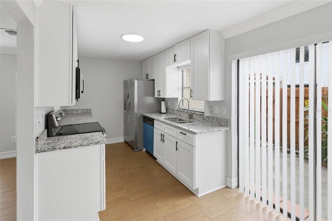 Photo - 1600 Little Falls Cir
