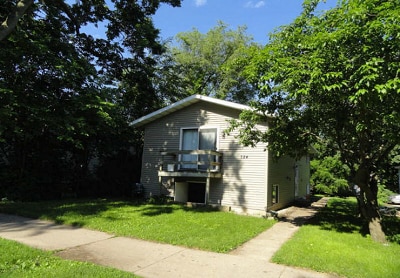 Building Photo - 724 16th St S Unit 2