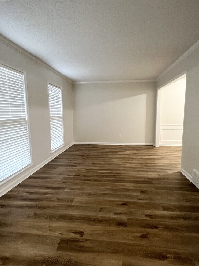 Photo - 6123 Blue Springs Ave