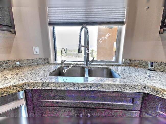 Photo - "Spacious Tucson Retreat with Granite Eleg...