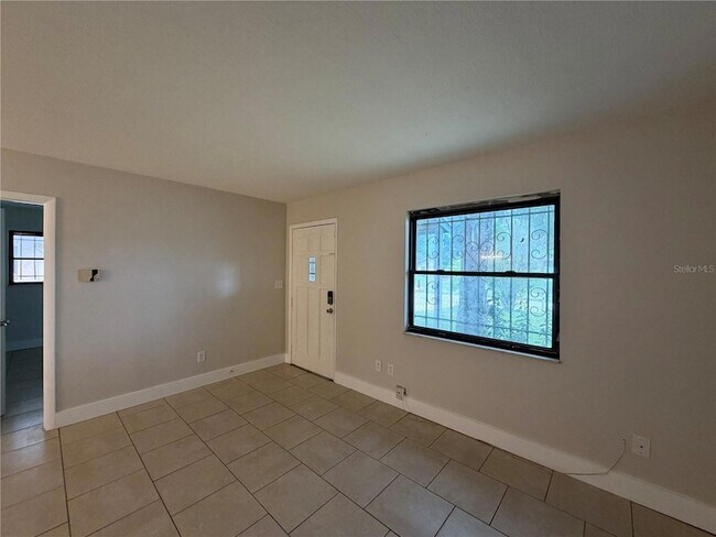 Photo - 2520 John Bruce Ave