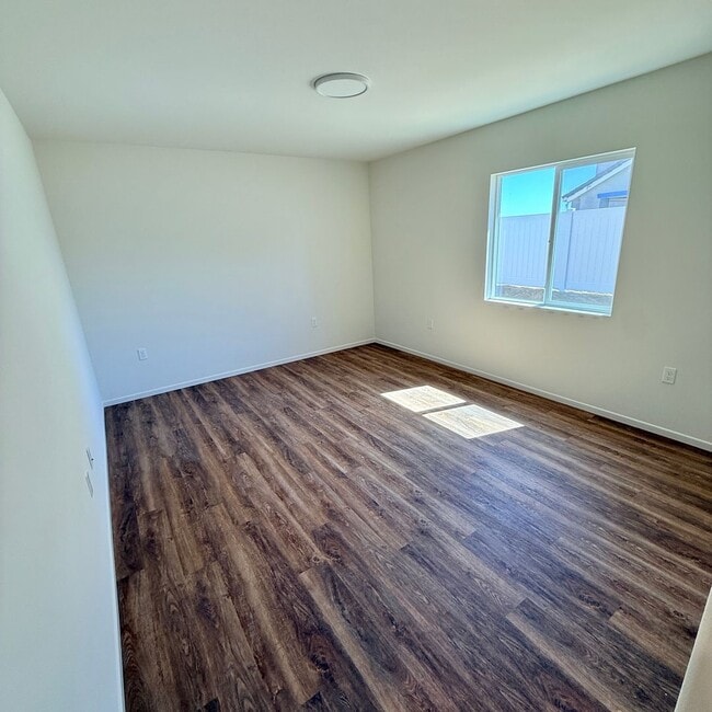 Photo - BRAND NEW 4 BEDROOM ADELANTO HOME