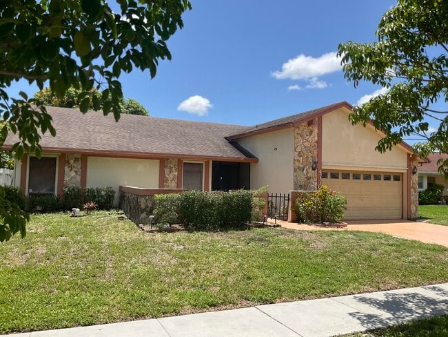 Building Photo - 4770 NW 85th Ave