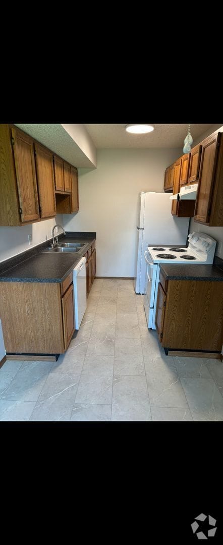 Building Photo - 1123 Rex Ave Unit 1 Rental