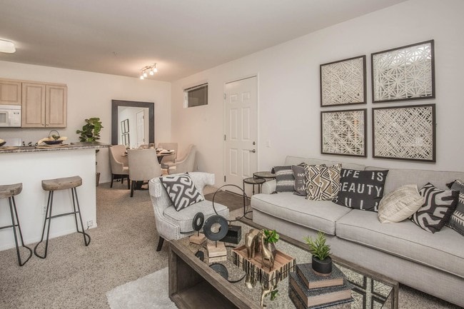 Photo - Laurel Vista Apartment Homes