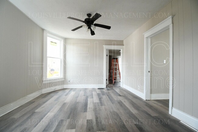 Photo - 715 N 33rd St