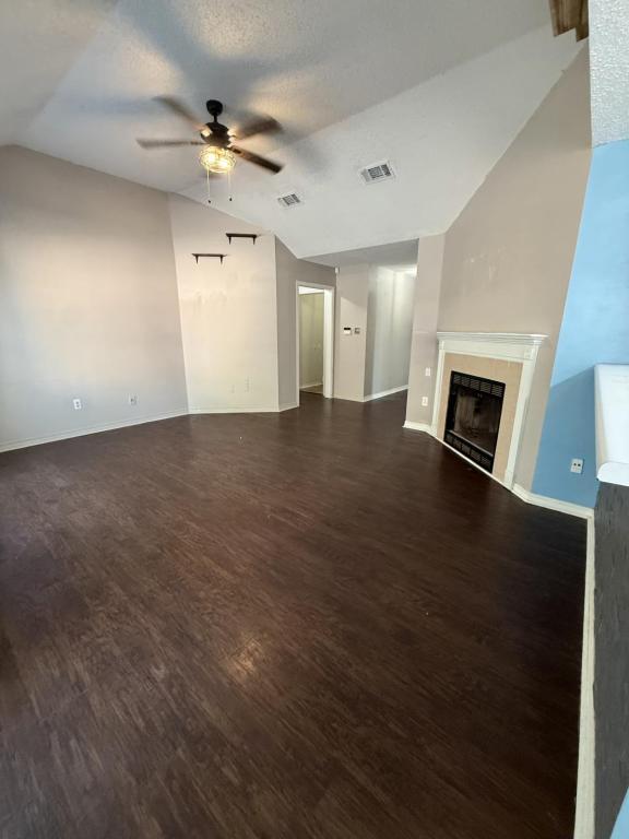 Photo - 14064 Woodmont Dr