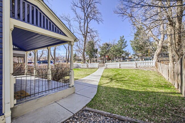 Photo - 537 E Platte Ave Condo Unit 1 - 4