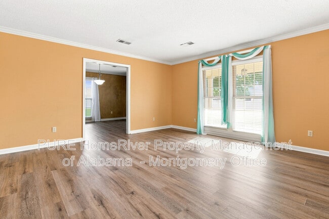 Photo - 2500 Bell Rd