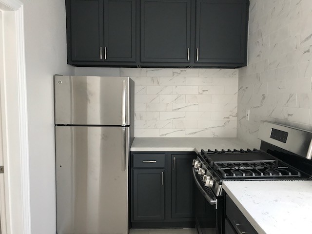 Photo - 338 - 350 E. 7th St.