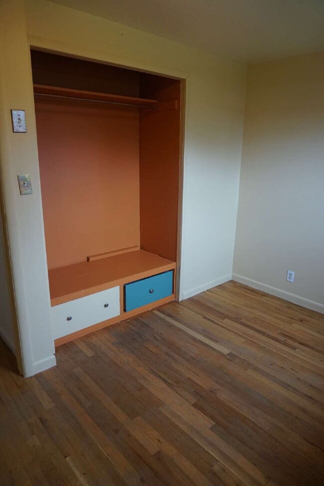 Photo - Two Bedroom Duplex in Golden!!