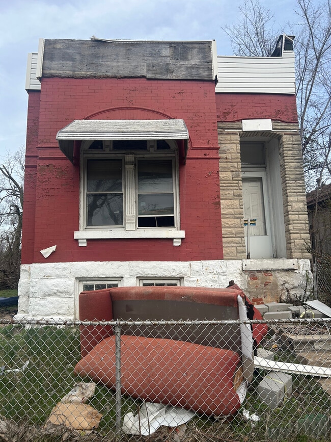 Photo - 4043 Camellia Ave