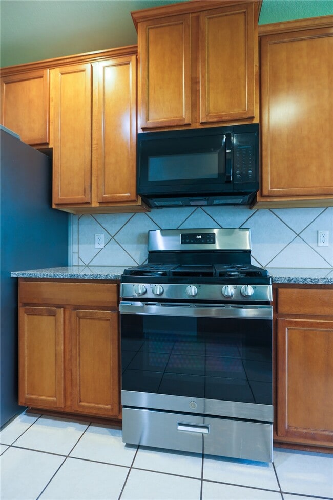 Photo - 5102 Heatherdawn Ct