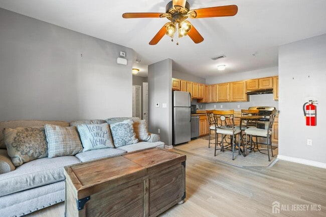 Photo - 1228 Morning Glory Dr