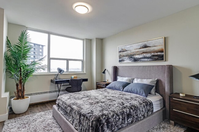 Photo - 1350 Danforth Road