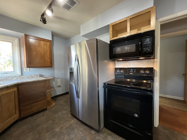 Photo - 2740 Buena Vista St