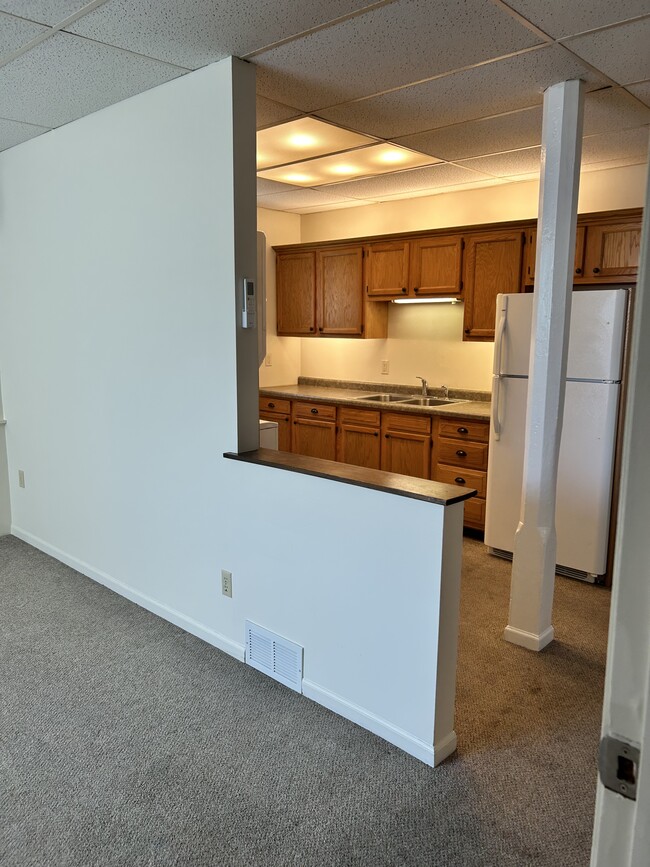 Photo - 108 S Main St Unit aptA