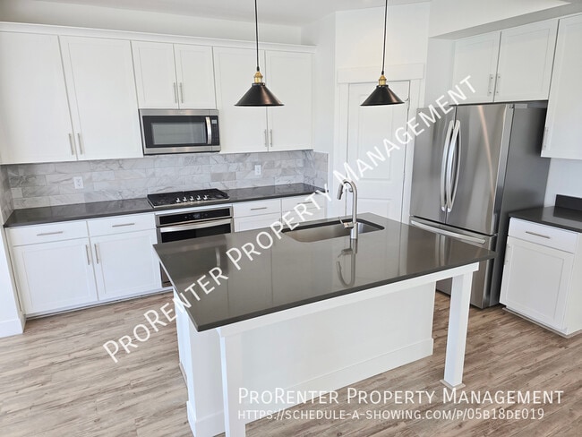 Photo - 3111 S Edgewater Cv