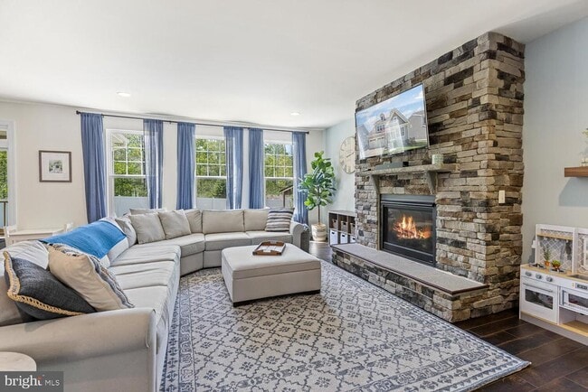 Photo - 397 Pear Blossom Rd