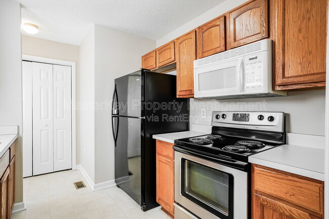 Photo - 317 Cross Hill Ln