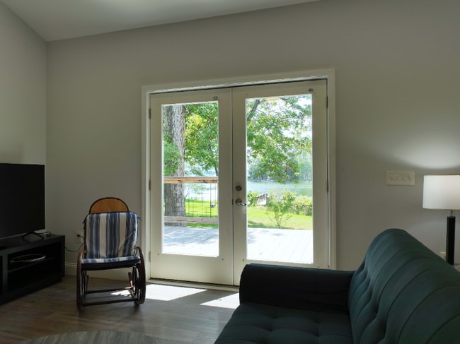 Photo - 425 Shamrock Ct