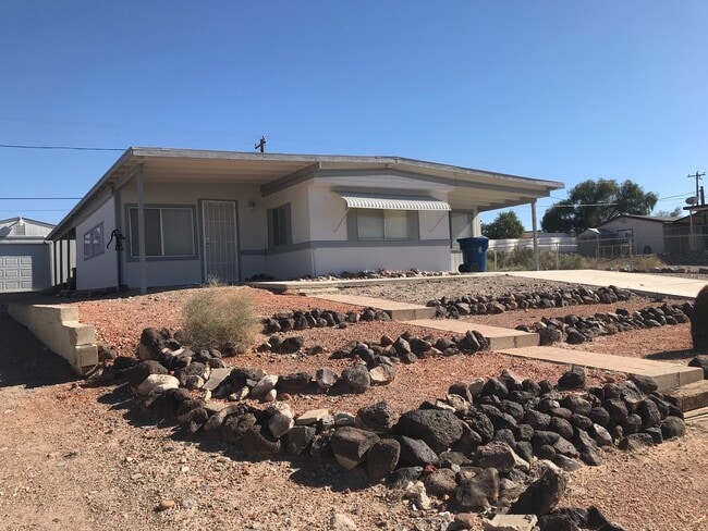 Photo - WINTER VACATION RENTAL - 4 Bedroom/1.5 Bath